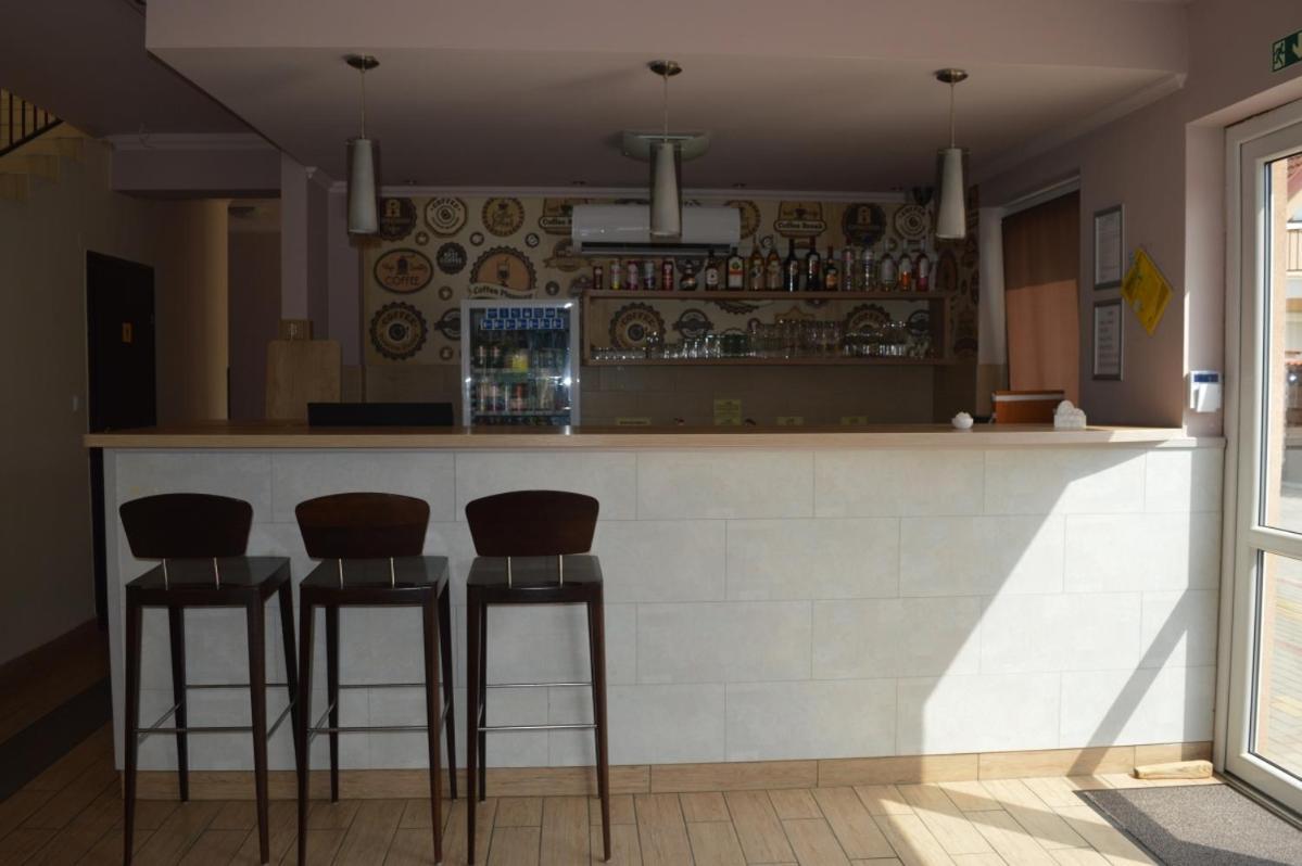 Aqua Oazis Apartman ハイデゥソボスロー エクステリア 写真